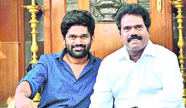 విజయ్‌ 
1