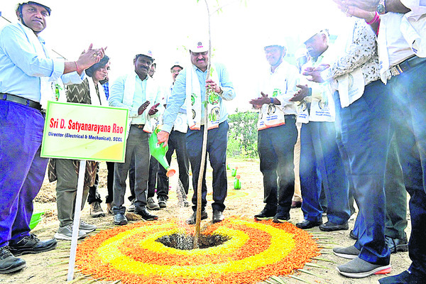 పర్యావరణాన్ని పరిరక్షించుకోవాలి1