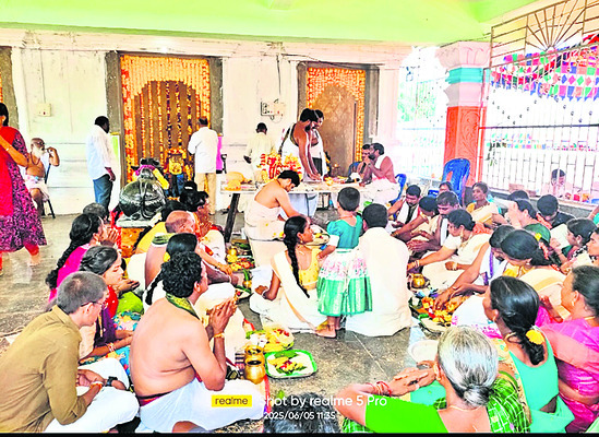 అంగరంగ వైభవంగా రామలింగేశ్వర విగ్రహ ప్రతిష్ట 1