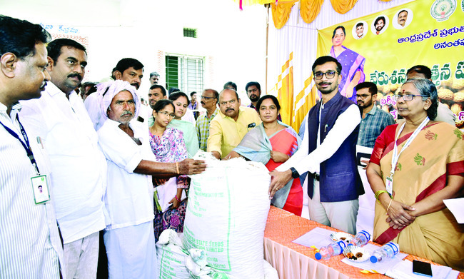 విత్తన వేరుశనగ నాణ్యతగా లేకుంటే వెనక్కివ్వండి 1