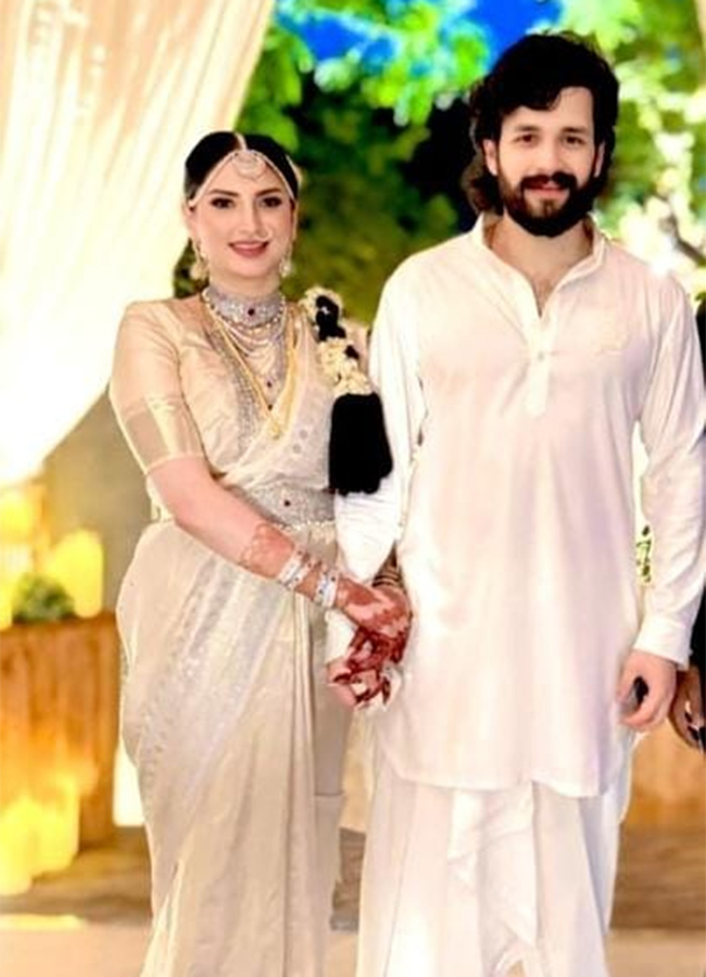 Akhil Akkineni and Zainab Ravdjee Wedding Pics6