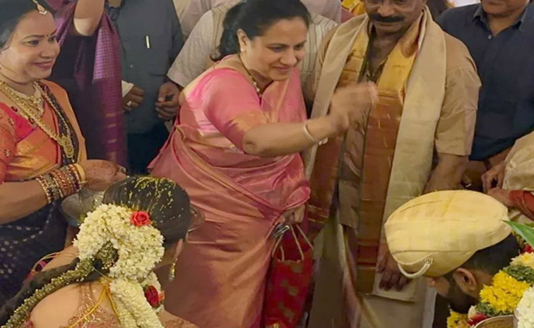 Senior Actress Sumalatha son Abhishek wedding Anniversary Photos6
