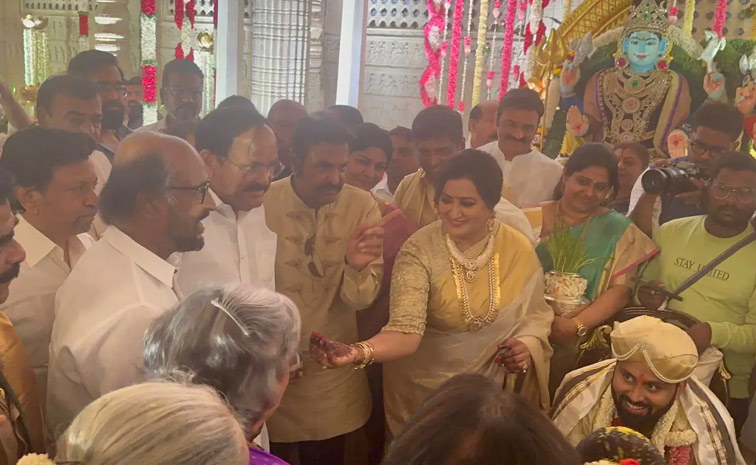 Senior Actress Sumalatha son Abhishek wedding Anniversary Photos7
