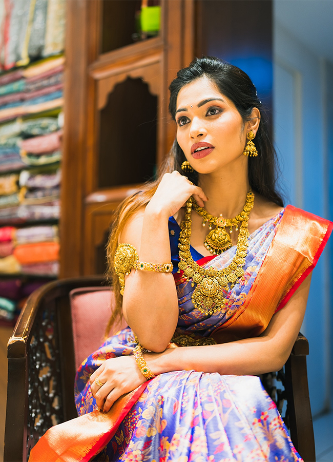 Telugu Bigg Boss Subhashree Rayaguru Engagement Pics Viral13