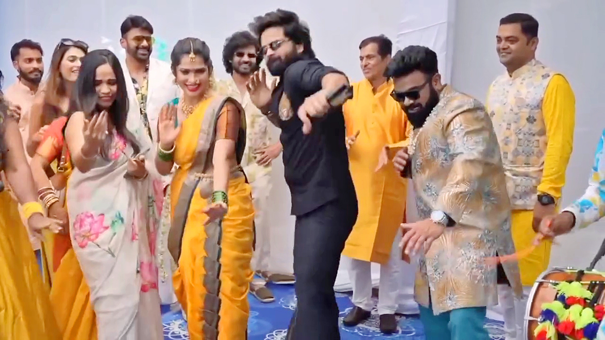 Telugu Bigg Boss Subhashree Rayaguru Engagement Pics Viral21