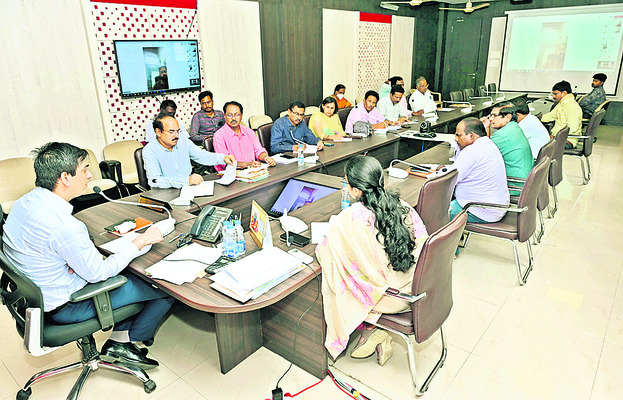 ● కలెక్టర్ చెప్పినా అమల్లోకిరాని గిట్టుబాటు ధర ● ఫ్యాక1