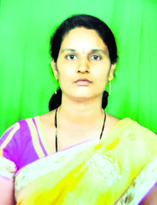 అప్పులతో ఇబ్బందులు
3