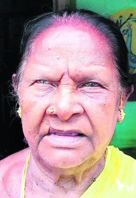 అప్పులతో ఇబ్బందులు
1