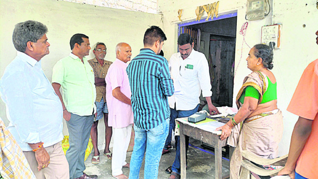 విగ్రహ ప్రతిష్ఠాపనోత్సవాలు 
1