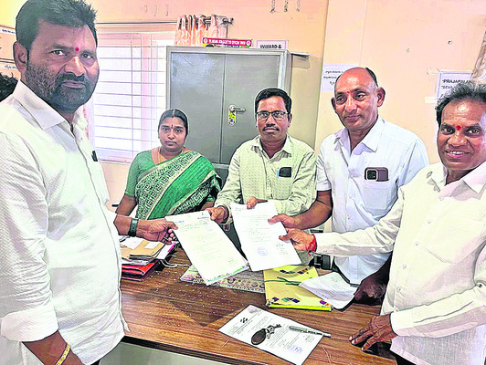 పునర్విభజనపై రగడ1