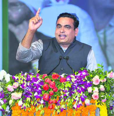 రైతు రుణమాఫీ ఘనత రేవంత్‌దే : ఎంపీ కిరణ్‌కుమార్‌రెడ్డి
1