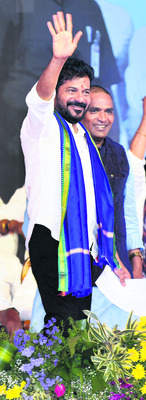 ప్రాజెక్టులన్నీ పూర్తిచేస్తాం2