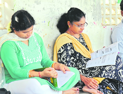 ప్రశాంతంగా డీఎస్సీ3