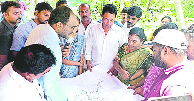 డీఎస్సీ తొలిరోజు పరీక్షకు  38 మంది గైర్హాజరు 2