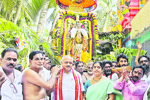 బాలాజీ పరిణయం.. నేత్రపర్వం.. 3