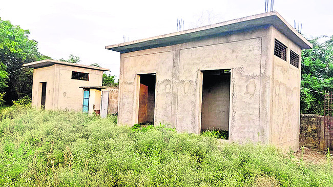 అసంపూర్తిగానే..!1