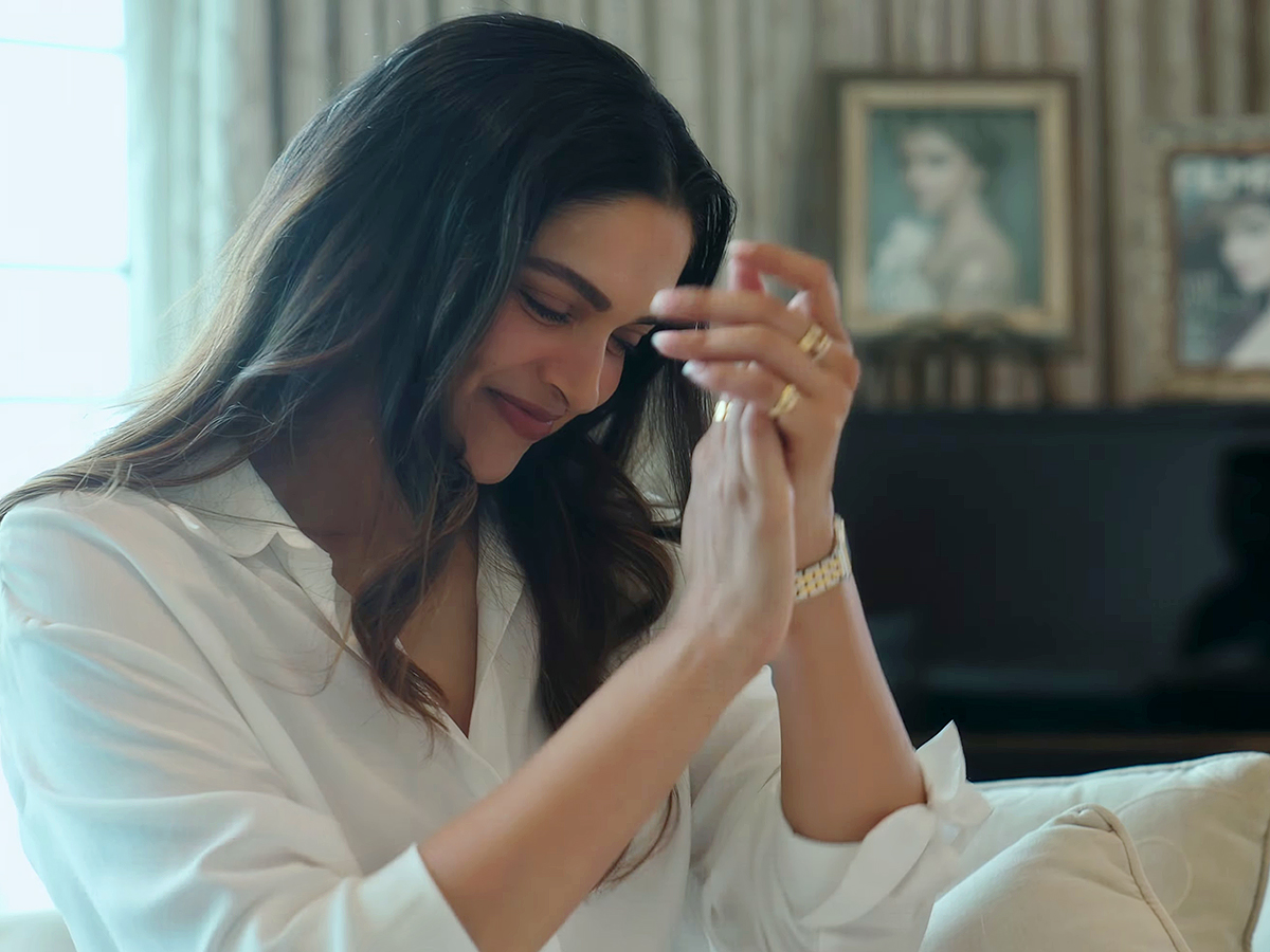 Deepika Padukone In Allu Arjun And Atlee AA26 Movie Glimpse Stills Viral7