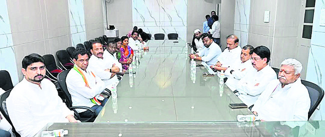 నామినేటెడ్ పదవులు భర్తీ చేయాల్సిందే1