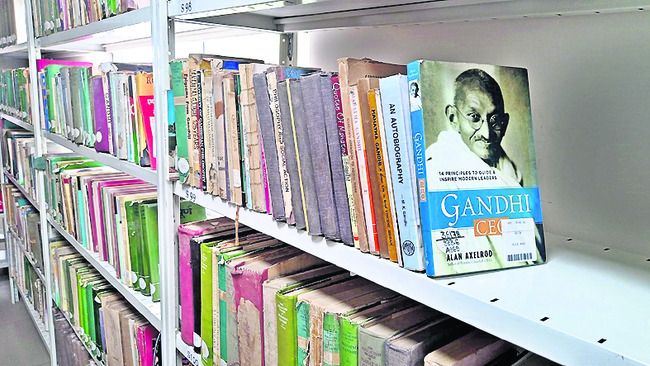 ఓ గాంధీ పుస్తకం 2