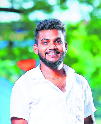 ఇంటి యజమాని కోరుకున్న రీతిలో డిజైన్
1