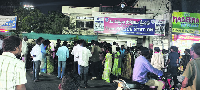 రామయ్య సేవలో పాలకుర్తి ఎమ్మెల్యే 1