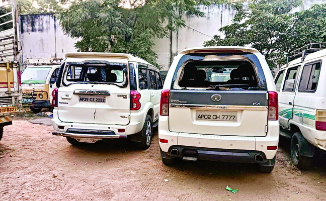 కూటమిలో చేరికల యుద్ధం1