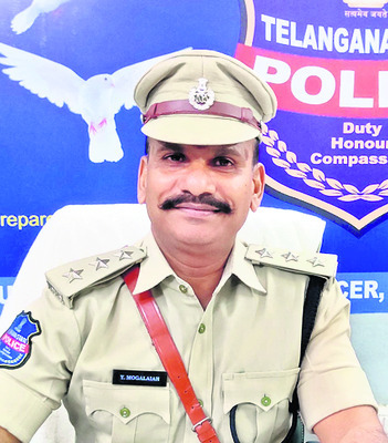 ఇసుక రీచ్లో.. ఓవర్లోడ్ దందా 3