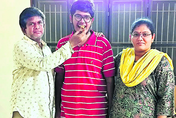 ఏపీ ఈఏపీ సెట్లో మెరిశారు1