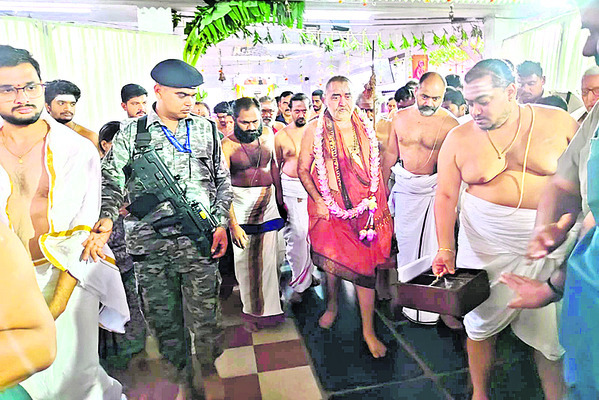 మరొకరికి కరోనా పాజిటివ్ 1