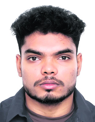 ఆత్మహత్యకు యత్నించిన మహిళ మృతి1