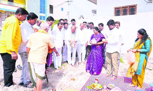 పేదలకు ఆపన్నహస్తం అందించడమే లక్ష్యం
1