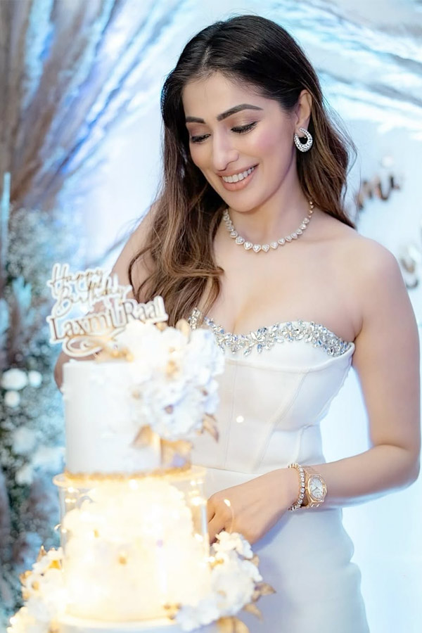 Raai Laxmi Birthday Celebrations Photos2