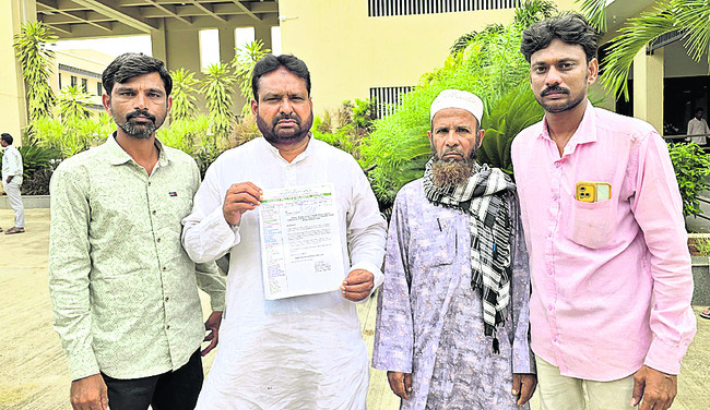 మసీదుకు స్థలం  కేటాయించండి
2