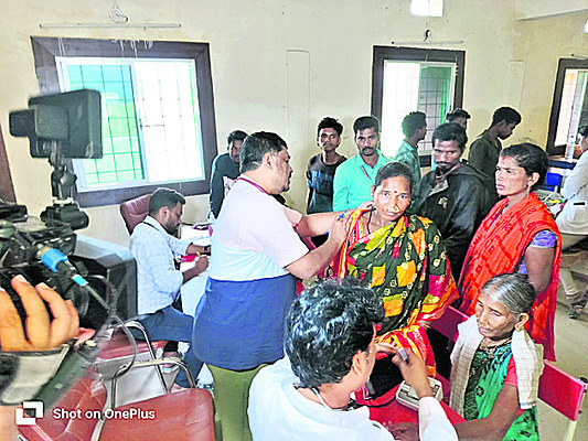 వైద్య శిబిరానికి విశేష స్పందన 1