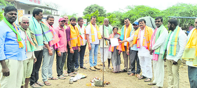 అర్హులందరికీ ఇందిరమ్మ ఇళ్లు 1