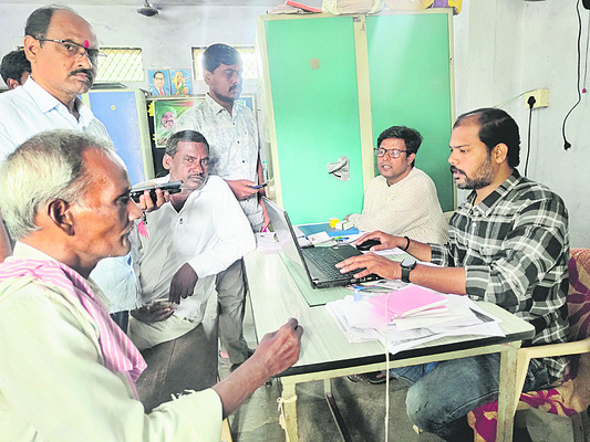 అర్హులందరికీ ఇందిరమ్మ ఇళ్లు 2