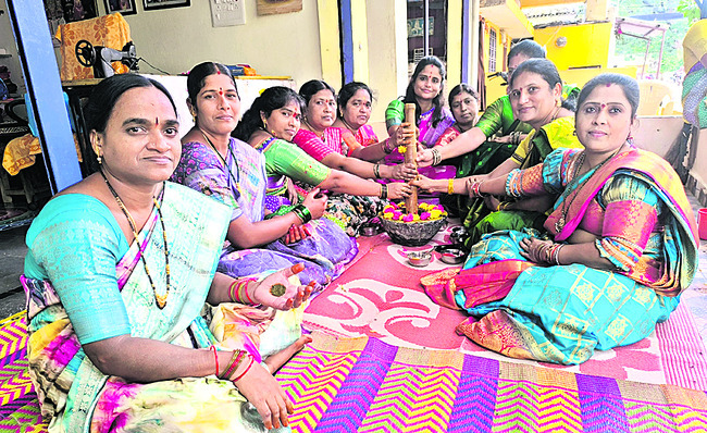 గోరింట సంబురం1