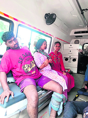 గిరి ప్రదక్షిణకు వెళుతూ ప్రమాదం 1