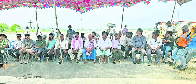 టీడీపీ నుంచి వైఎస్సార్సీపీలో చేరిక
1
