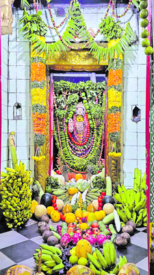 రోడ్డెక్కిన రేషన్‌6