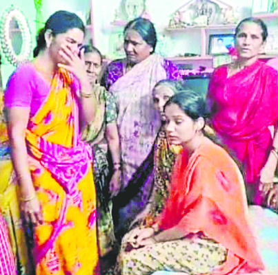 జాడ లేని లక్ష్మిత్‌.. పోలీసుల ముమ్మర గాలింపు 3