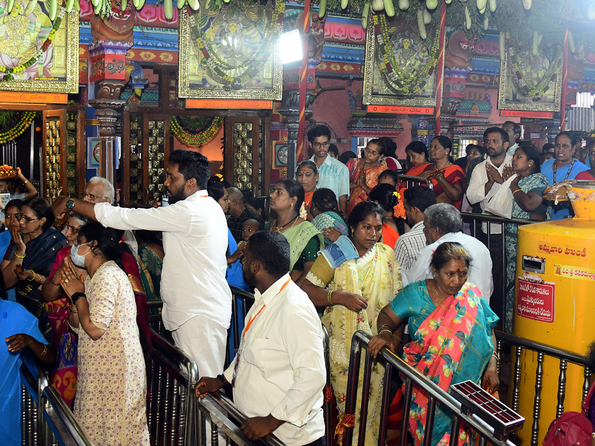 Shakambari Utsavalu 2025 in Vijayawada Indrakeeladri26