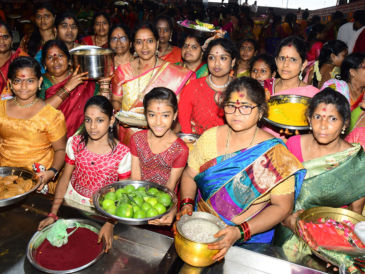 Shakambari Utsavalu 2025 in Vijayawada Indrakeeladri5