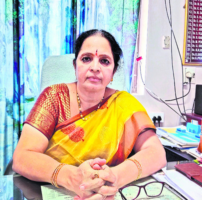 వైద్యంపై నకిలీ పెత్తనం1
