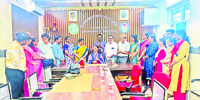 జీఎంసీ ప్రిన్సిపాల్ బాధ్యతల స్వీకరణ2