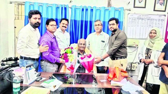 బాధ్యతల స్వీకరణ
2
