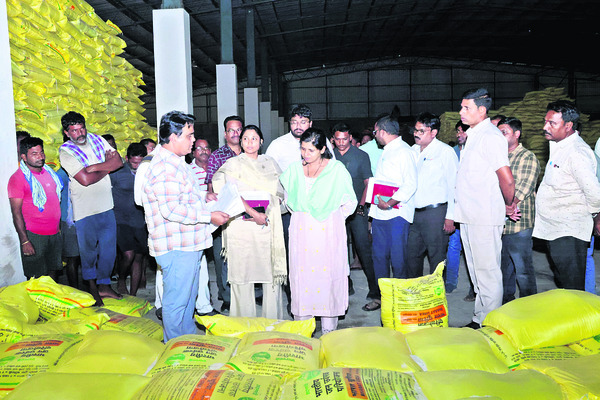 టీబీ రహిత జిల్లాగా మారుద్దాం1