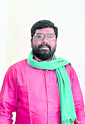 గాడి తప్పుతున్న గిరిజన సంక్షేమం 1