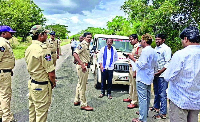 నిడిగల్లు వాసికి జేఎస్డబ్ల్యూ ఫౌండేషన్ అవార్డు 1