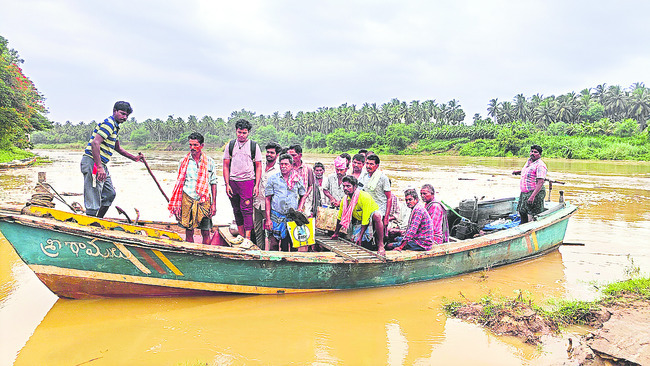గోదారి ఇబ్బందులు1